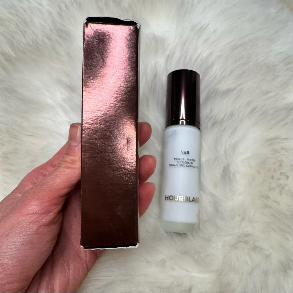 NIB Hourglass Veil Mineral Primer 1 oz. / 30 mL - Picture 7 of 11